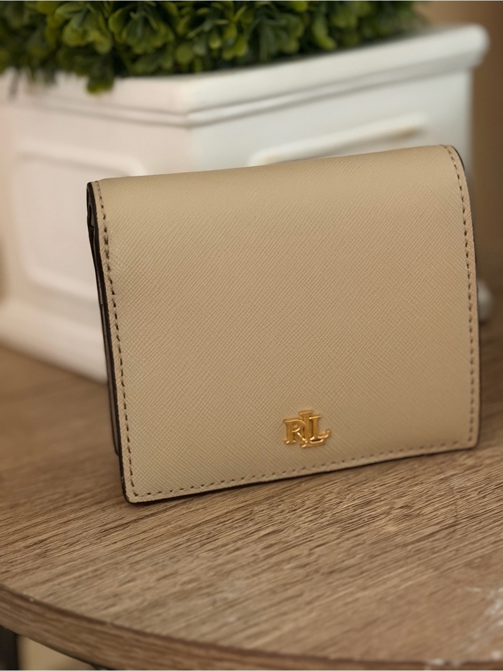 Ralph Lauren Cream Saffiano Shoulder Bag with Matching Wallet - Picture 3 of 6